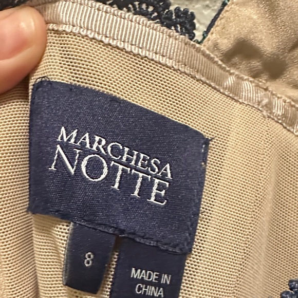 Marchesa Notte - Picture 5 of 9